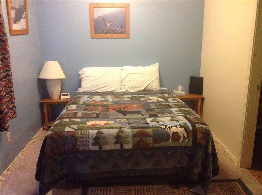 קנאי Eagle Rock Lodge מראה חיצוני תמונה